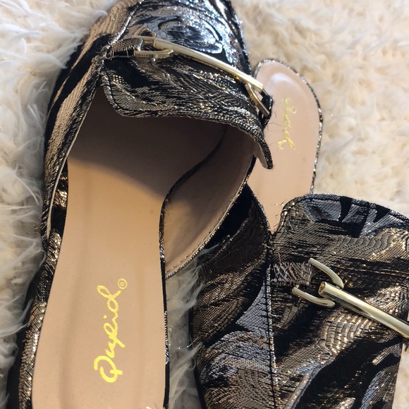 Lulus Metal Slides - Picture 4 of 4